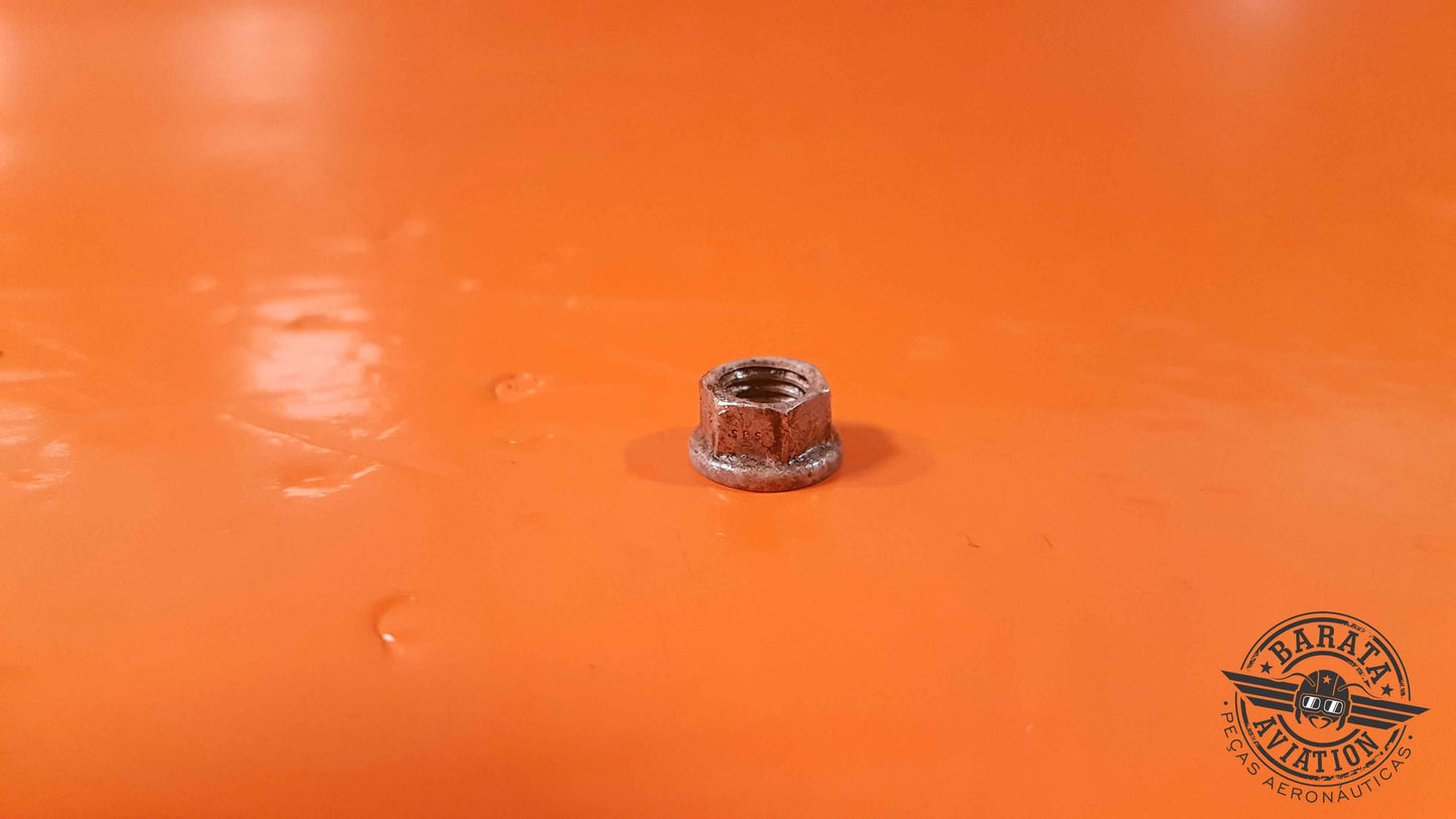 ST3245-10   Pratt & Whitney Nut W