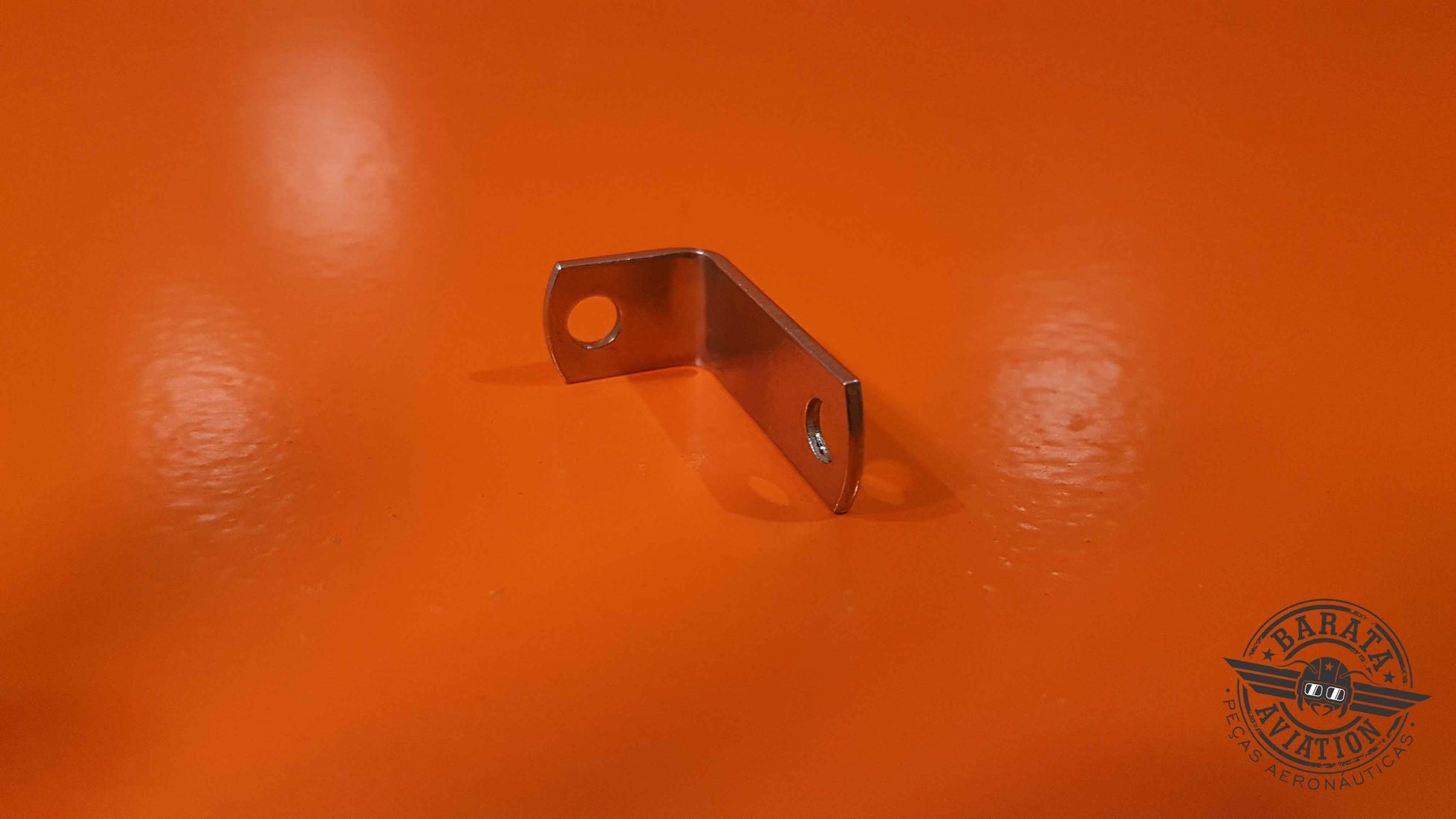 MS9592-056   Pratt & Whitney Bracket