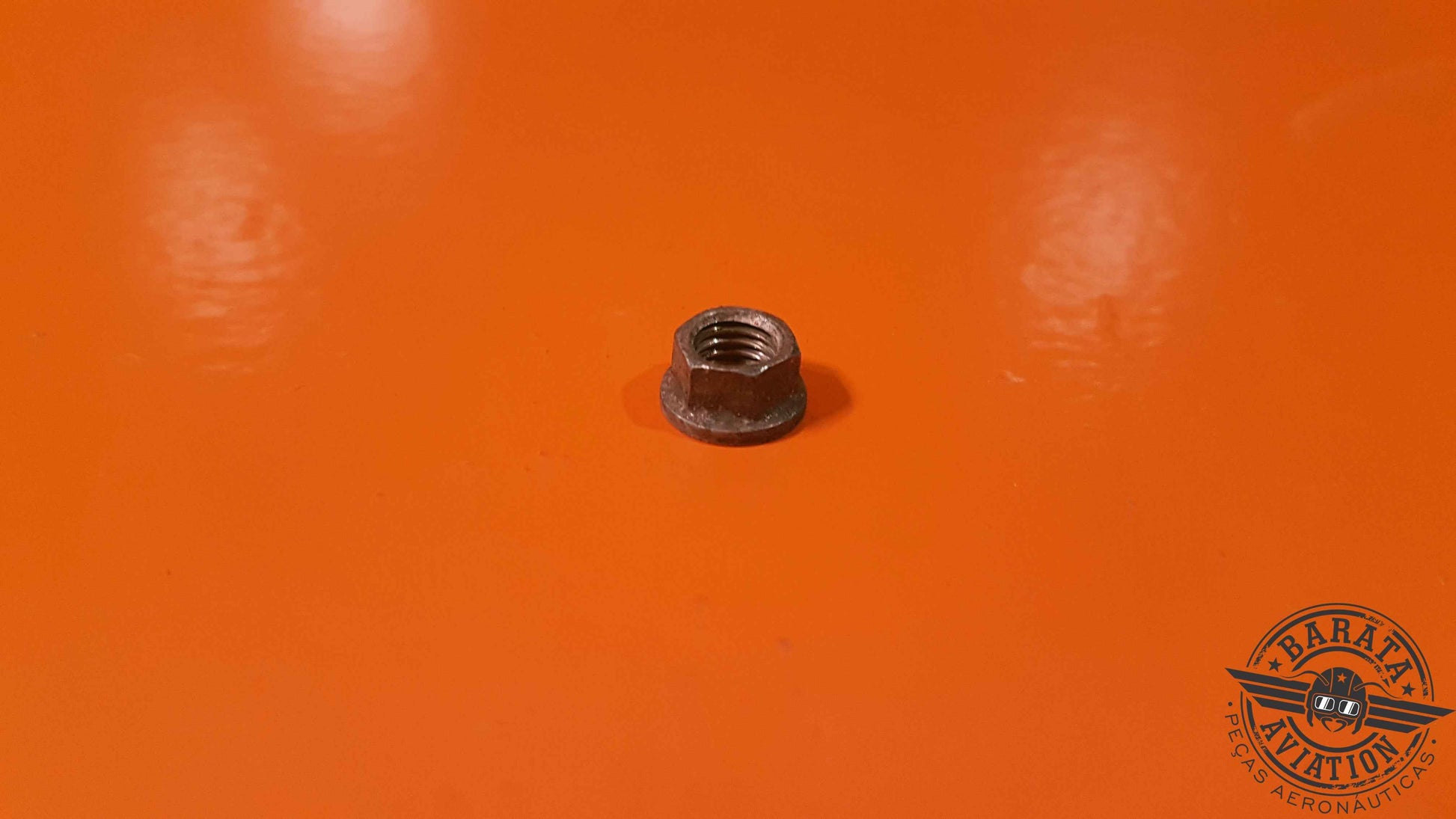 ST3245-10  Pratt & Whitney Nut W