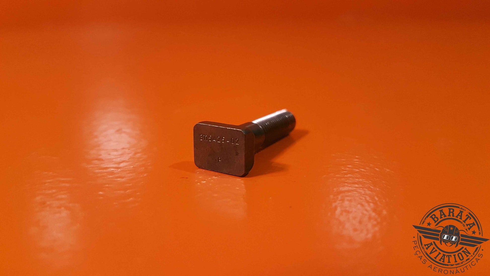 3115425-02  Pratt &  Whitney Bolt Machine Tee