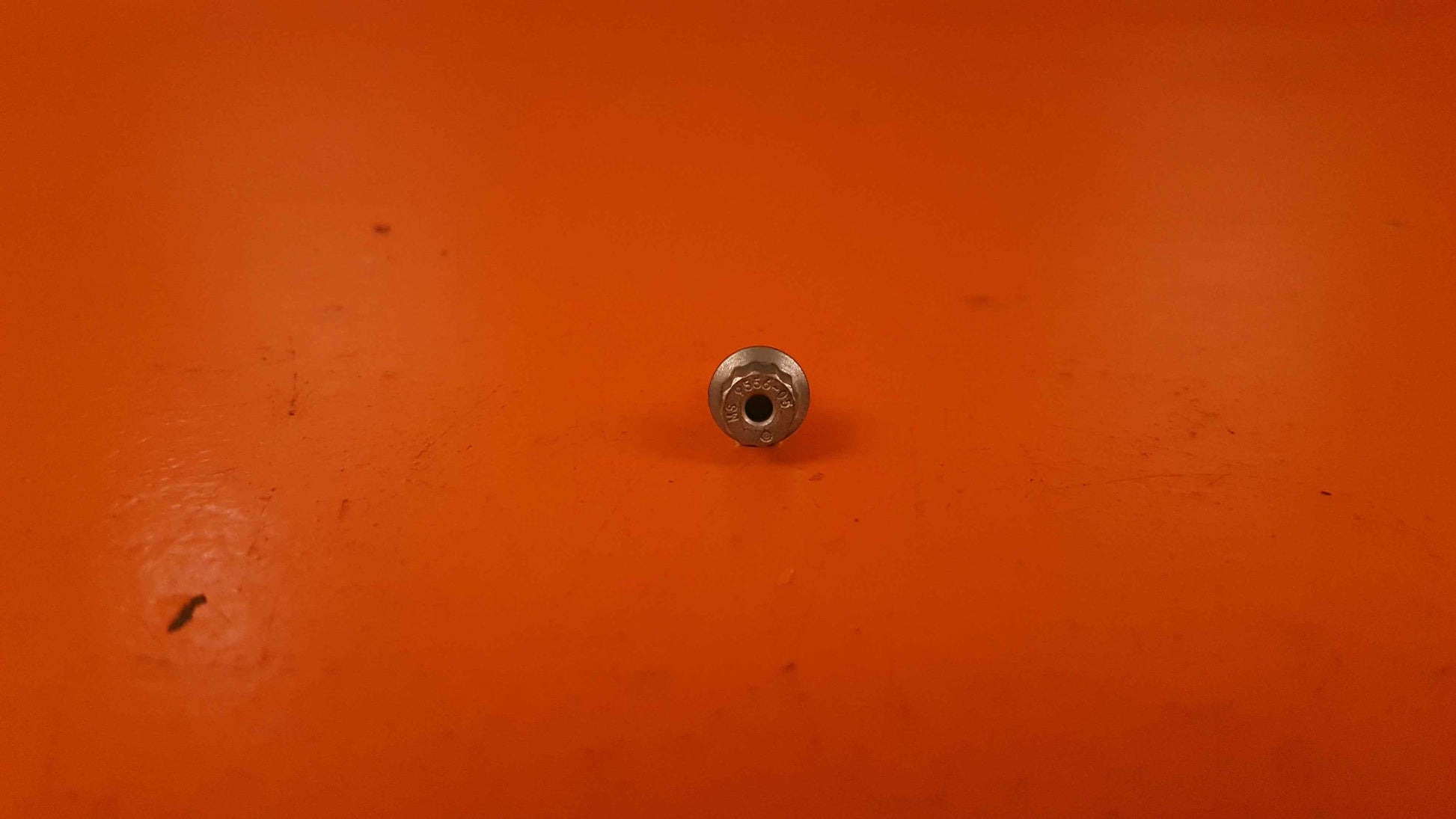 MS9556-05 Pratt & Whitney Bolt Double Hex Head