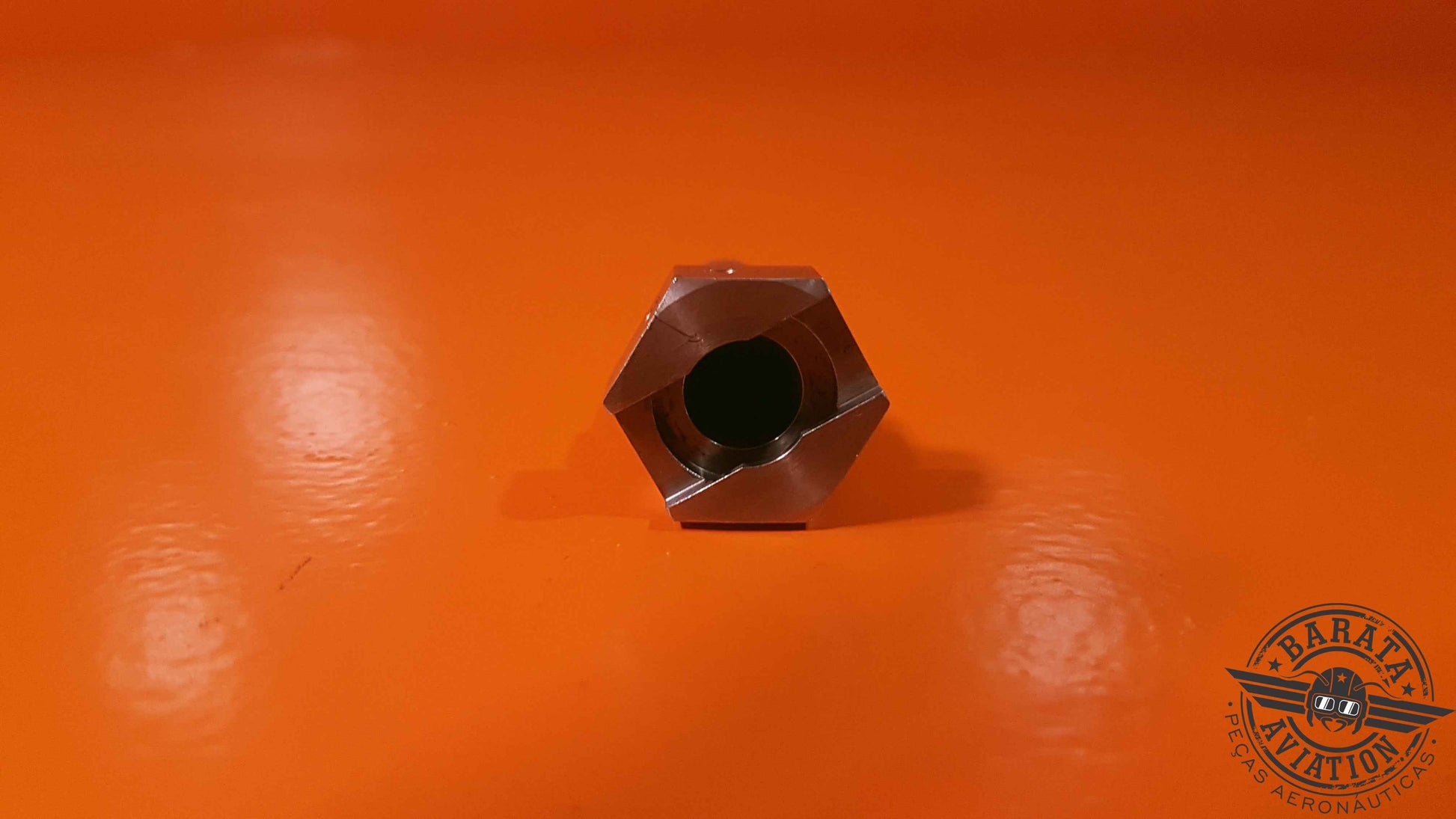 3045441-01 Pratt &  Whitney Valve, Chip Detector