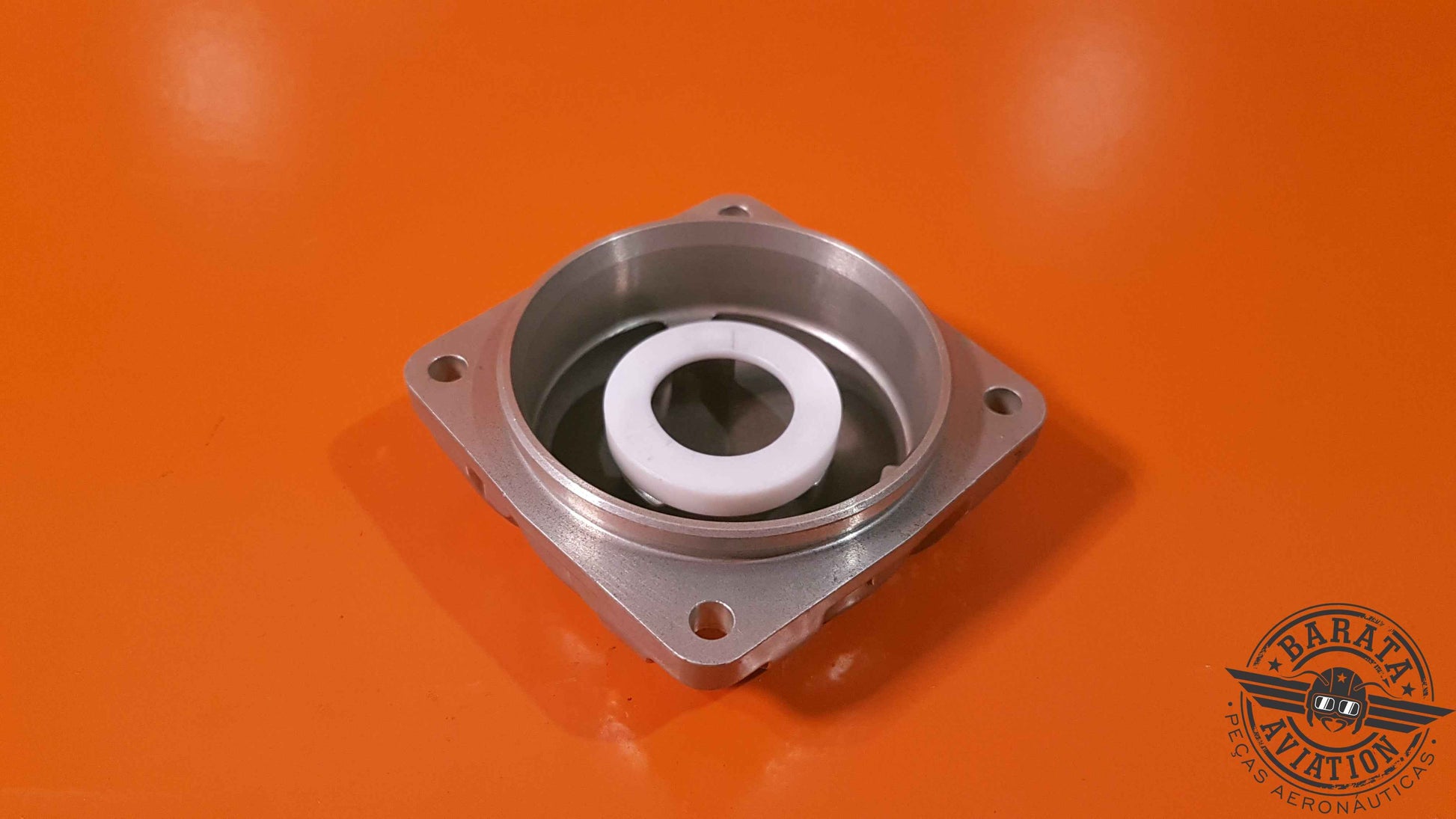 3031026   Pratt & Whitney Oil Filter Cover