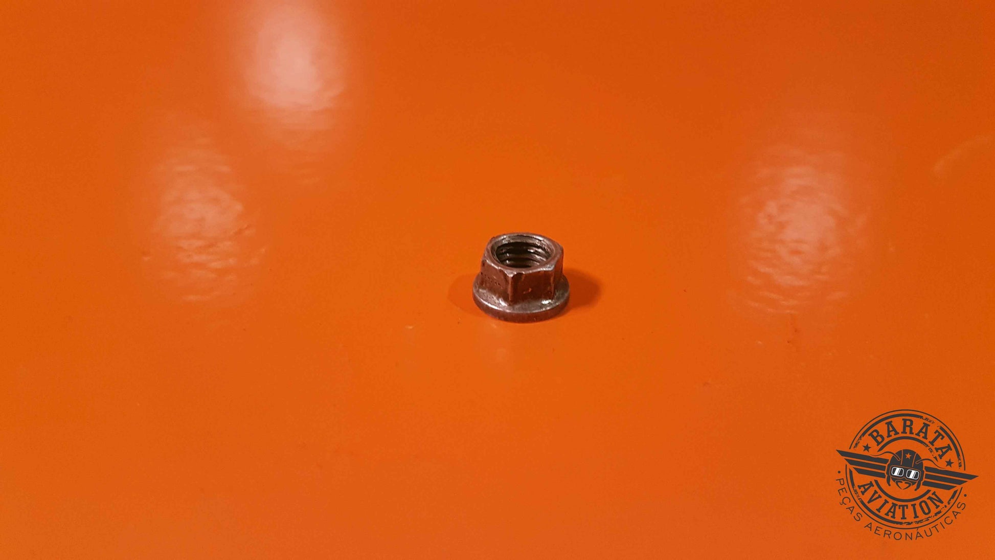 ST3245-10   Pratt & Whitney Nut W