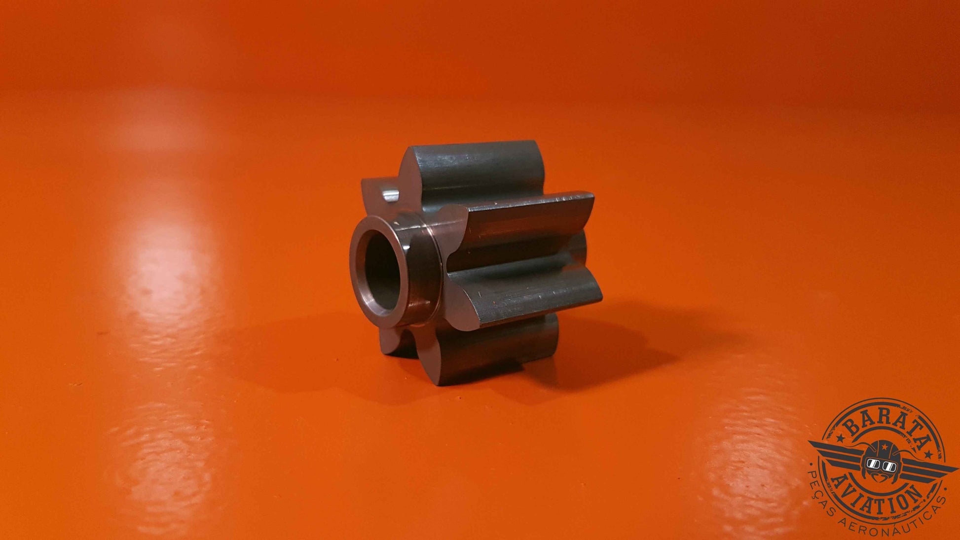 3058717-01   Pratt & Whitney Gearshaft