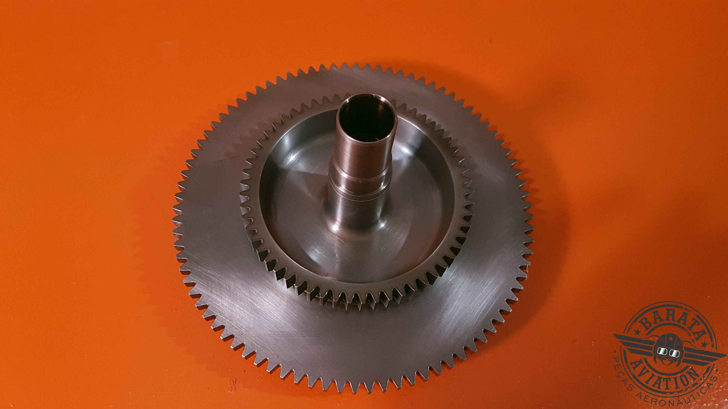 3058041-01  Pratt & Whitney Gearshaft
