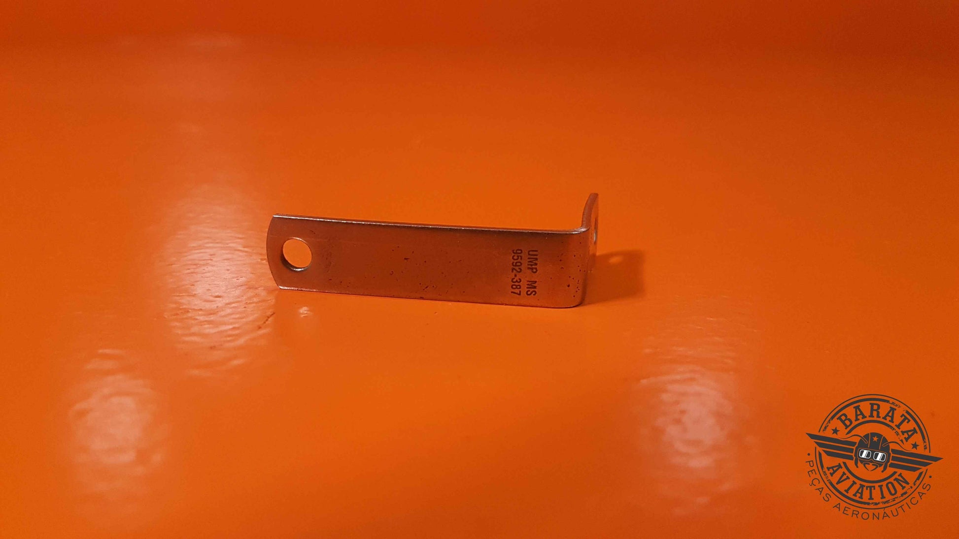 9592-387  Pratt & Whitney Bracket