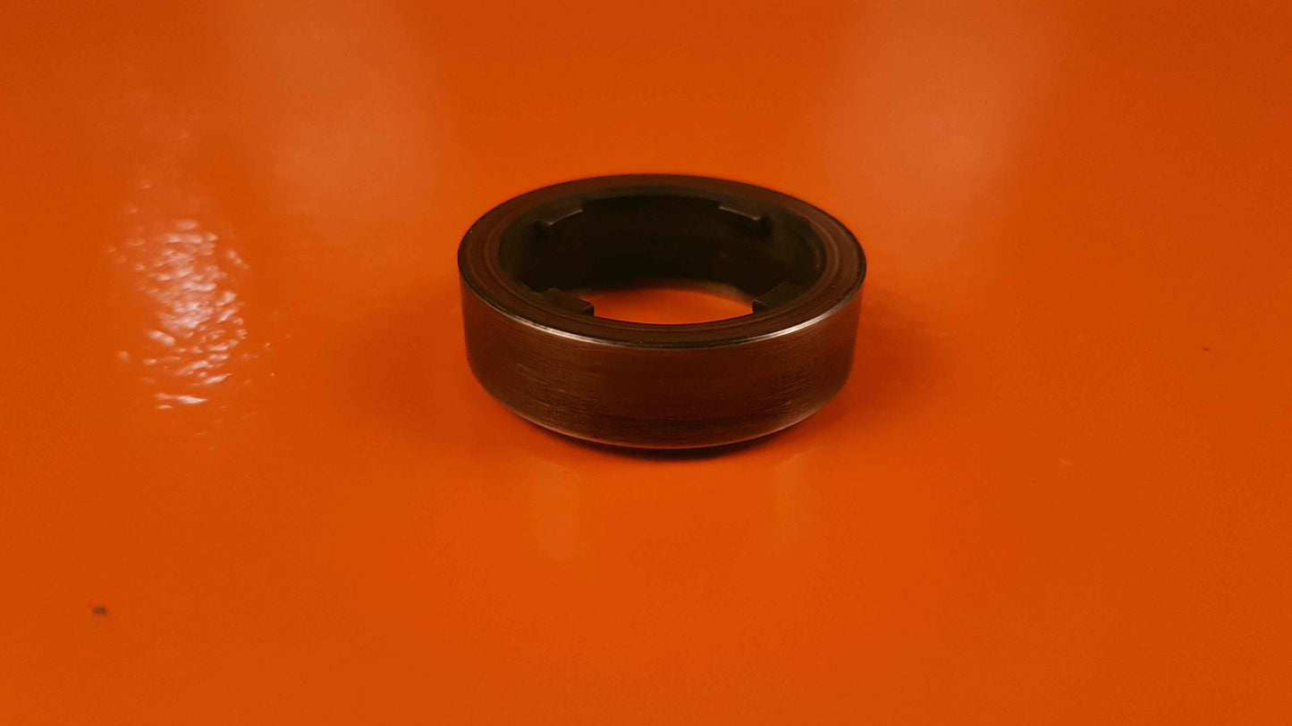 3059814-01 Pratt & Whitney Runner Face Carbon Seal