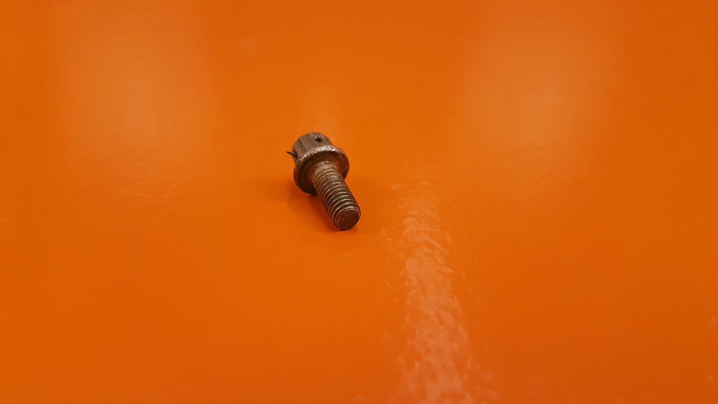 MS9574-05 Pratt & Whitney Bolt