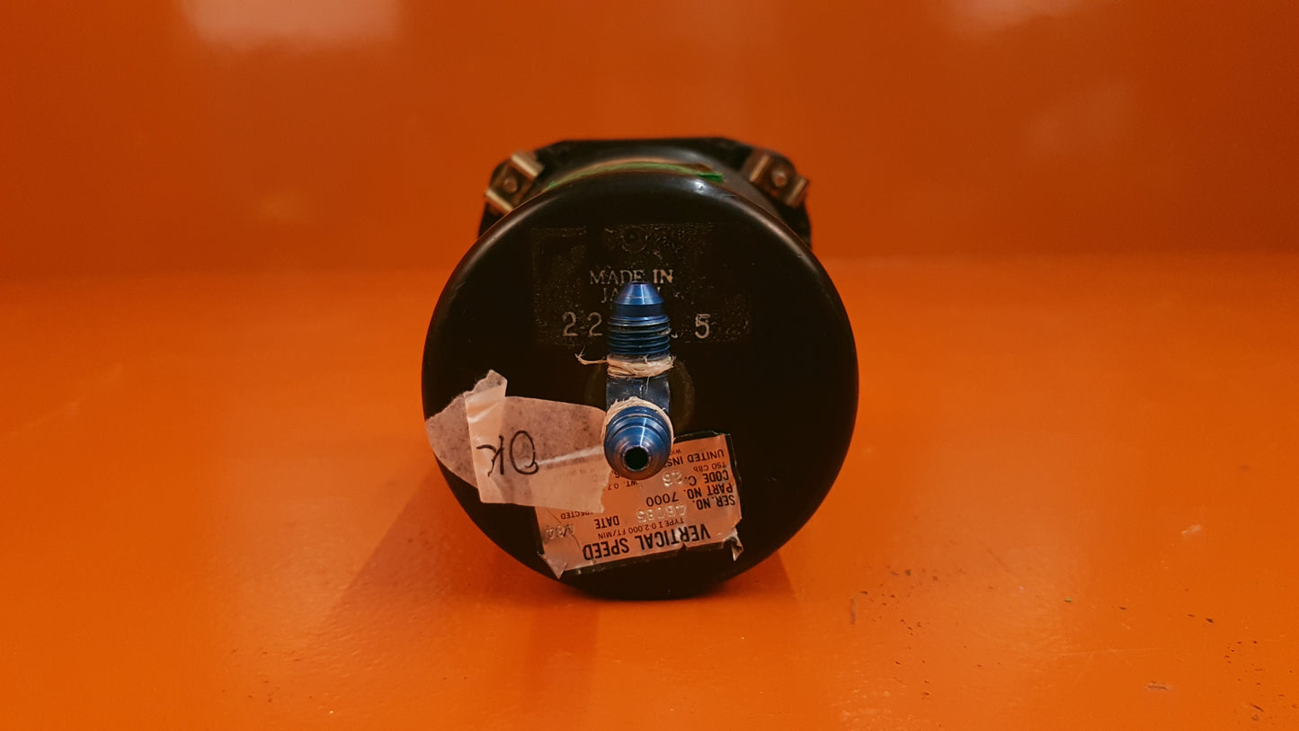 7000 United Vertical Speed Indicator