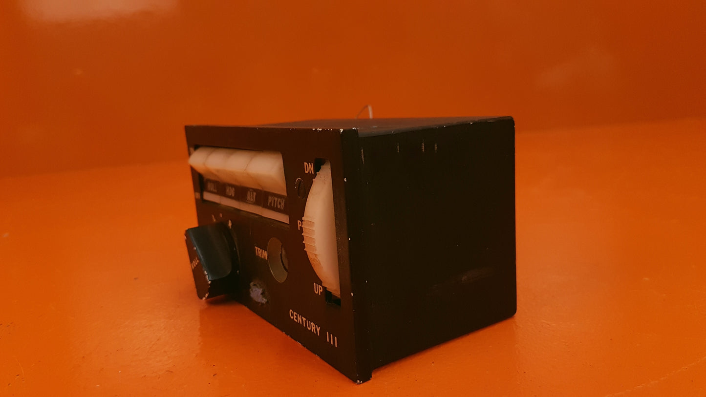 7074 D Edo Aire Century III Autopilot Controller