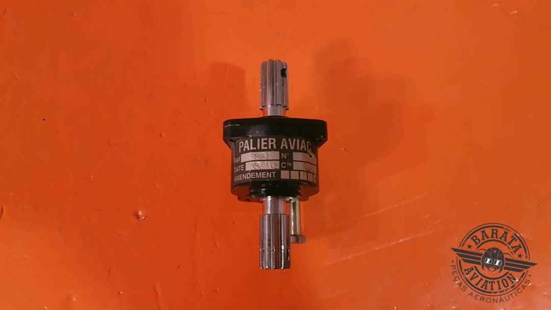 5591  Palier Aviac Hinge Fitting