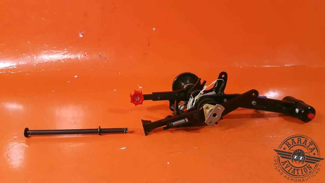 70-0592-33 TBM Socata Lever Assembly