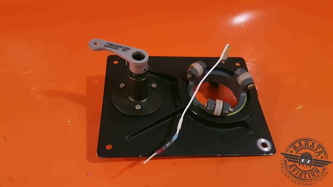T700F2730005001 Conjunto de placa de apoyo derecha para TBM