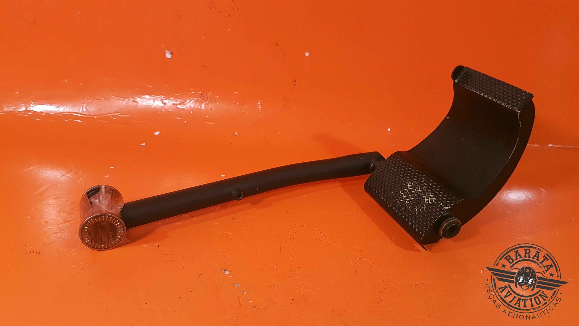 T700A2720040901 TBM  R/H  Pedal Assembly