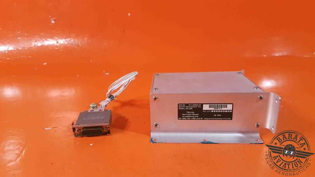 011-00960-00 Adaptador de compensación de piloto automático Garmin GTA-82 - 28 VCC - con conector