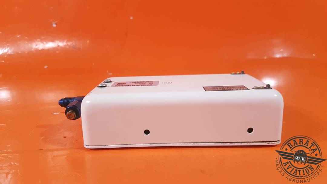 833-610-09 Avox Oxygen Mask Dispensing Container - Passenger