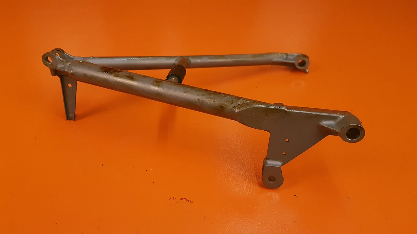 35-825072 Beech Nose Gear Brace Assembly