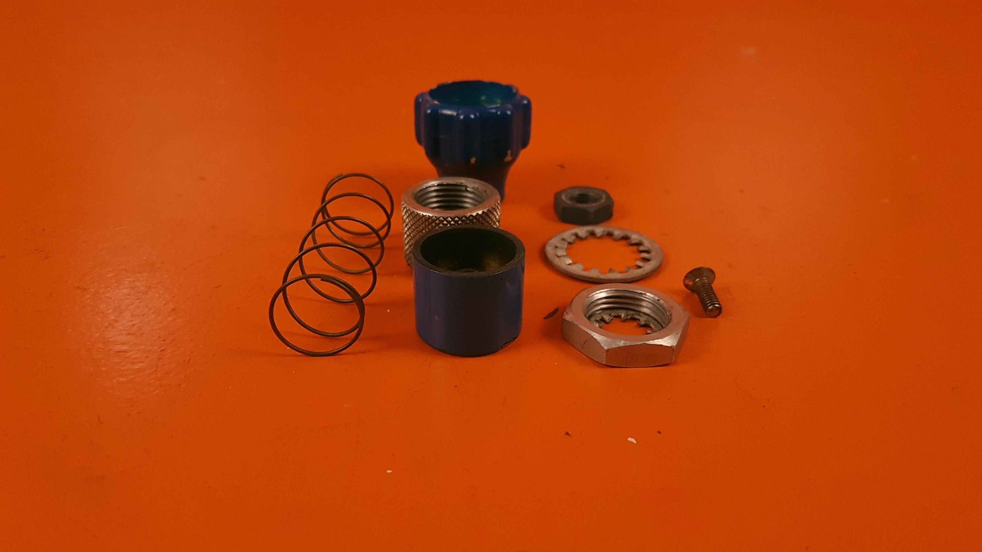 35-944049-1 Beech Propeller Control Knob Kit