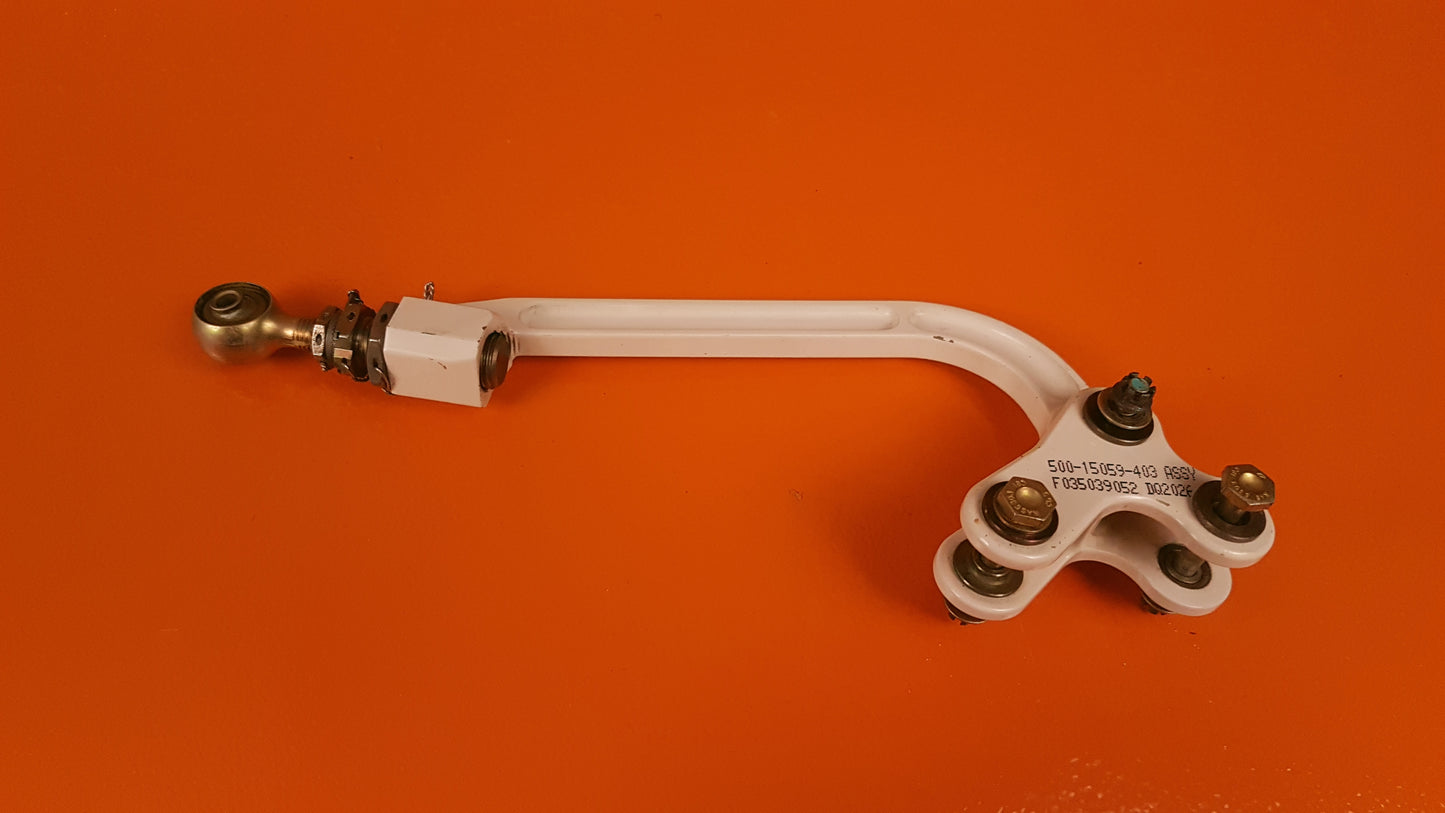 500-15059-403 Embraer Bellcranck Assy