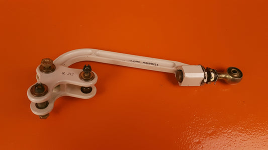 500-15059-403 Embraer Bellcranck Assy