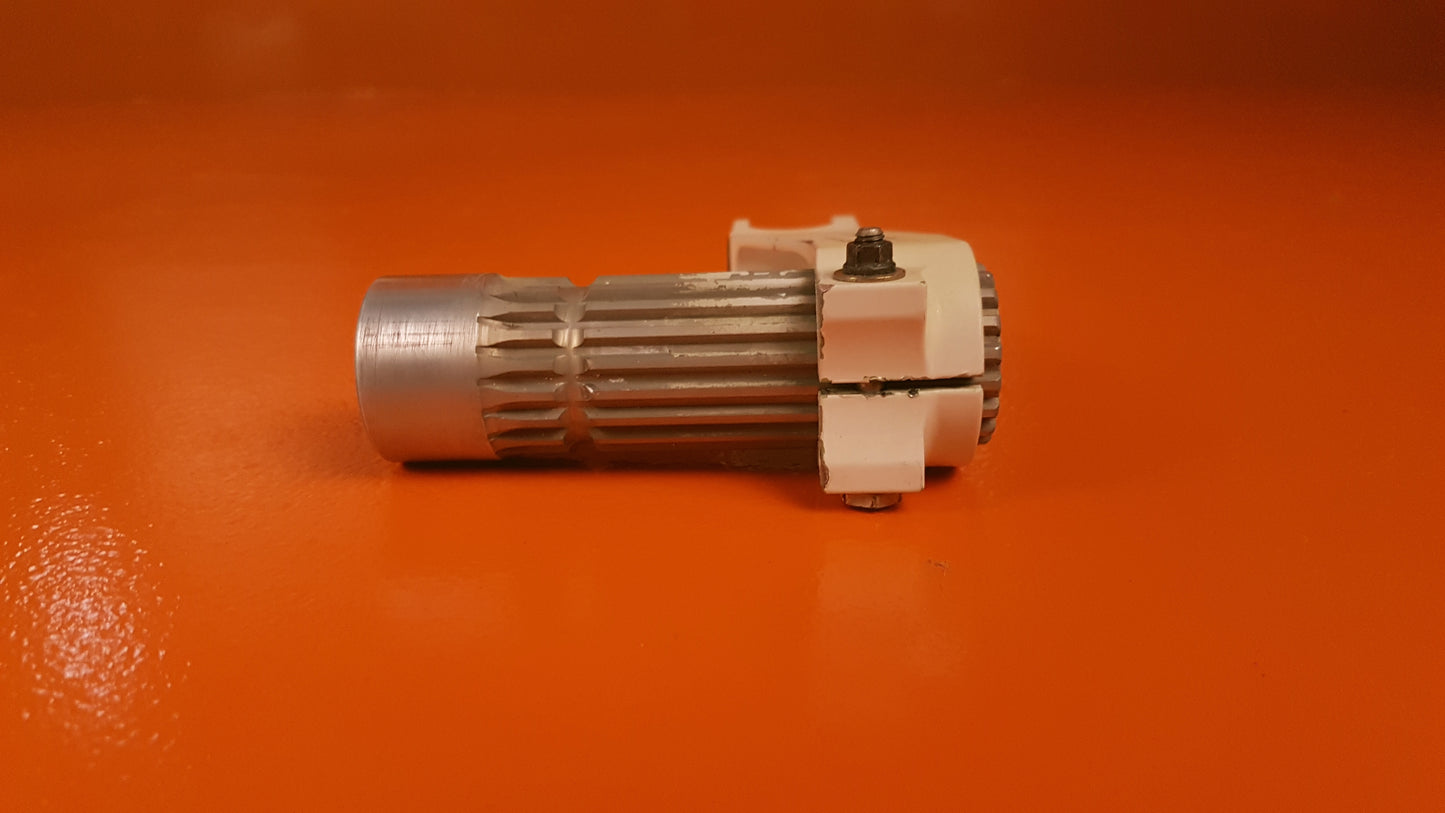 500-15165-401 Embraer Bellcrank Stabilizer Hinge