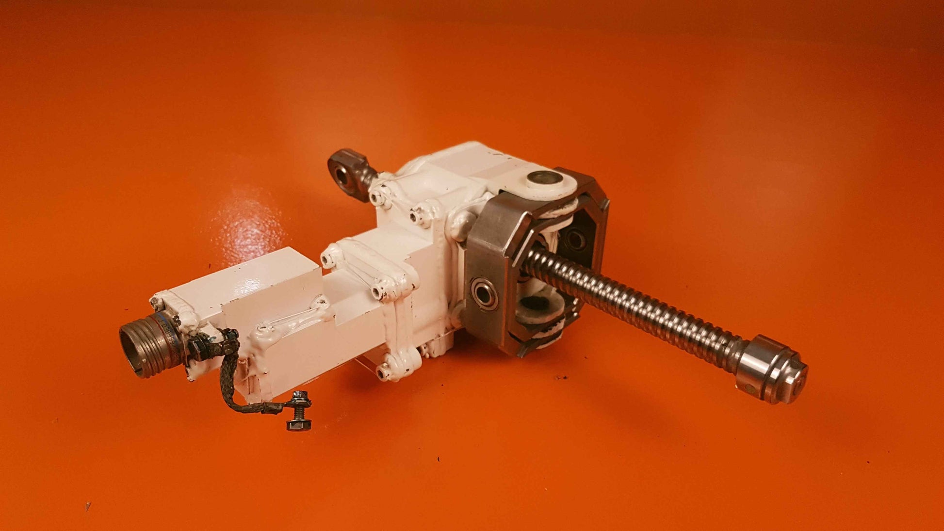 6094A0001-03 Eaton L/H Flap Actuator Assy
