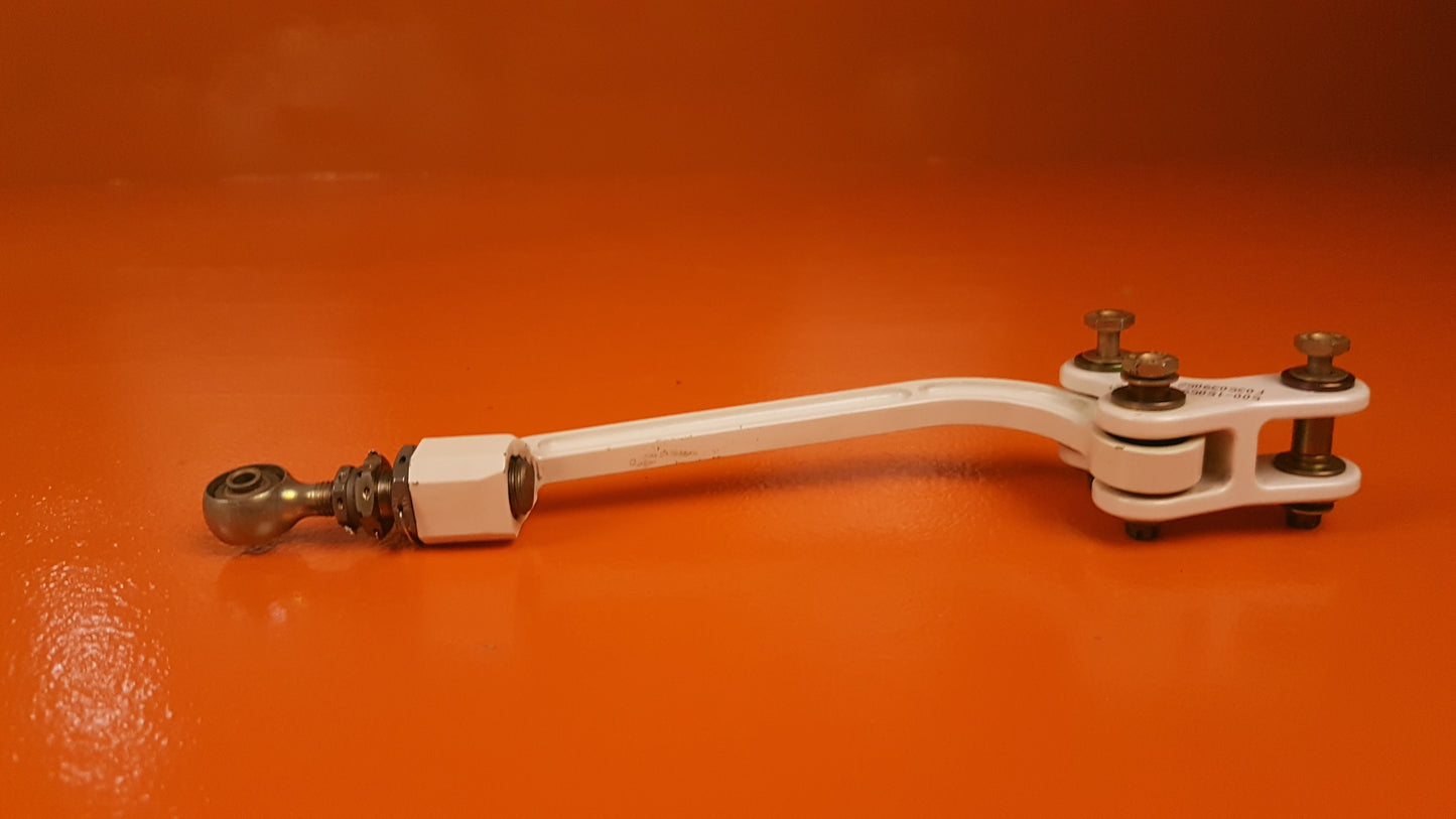 500-15059-403 Embraer Bellcranck Assy