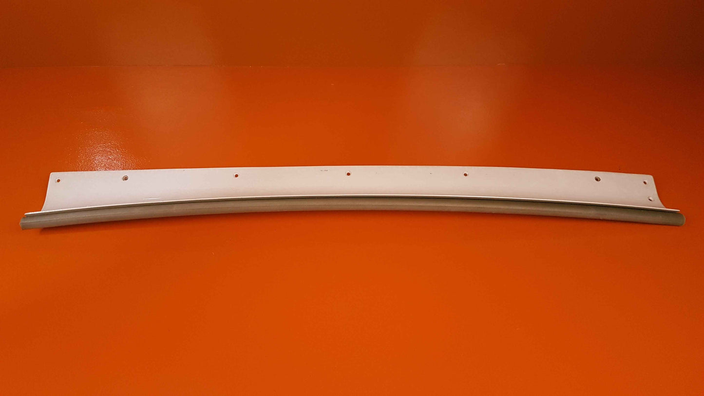 500-08011-404 Embraer R/H Top Fairing