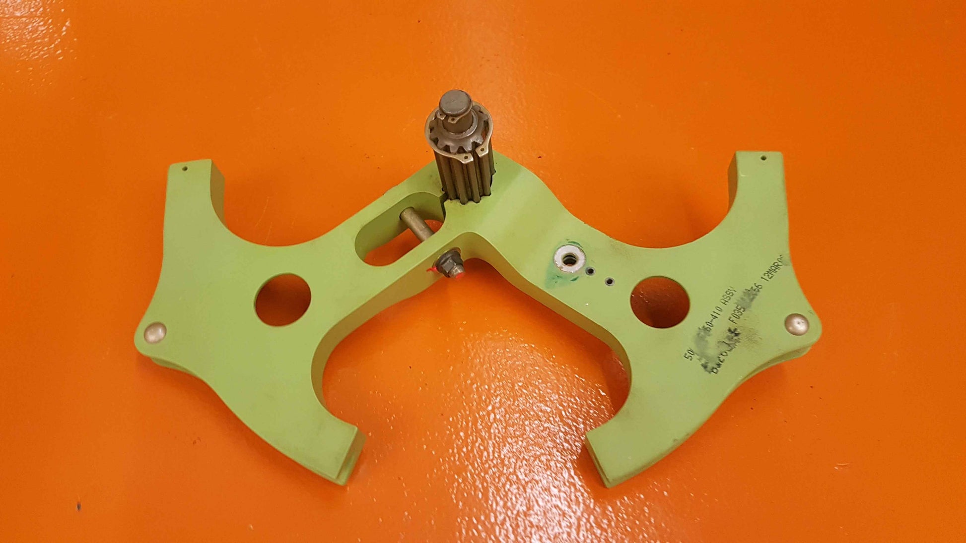 500-15052-408 Embraer R/H Quadrant Assy