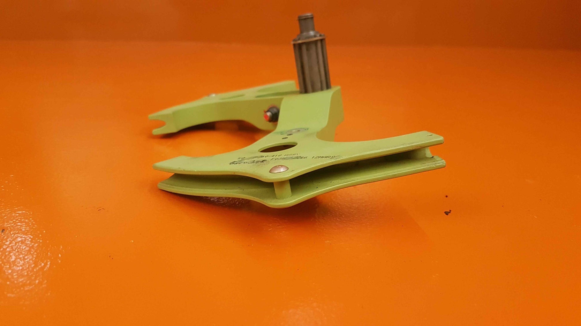 500-15052-408 Embraer R/H Quadrant Assy