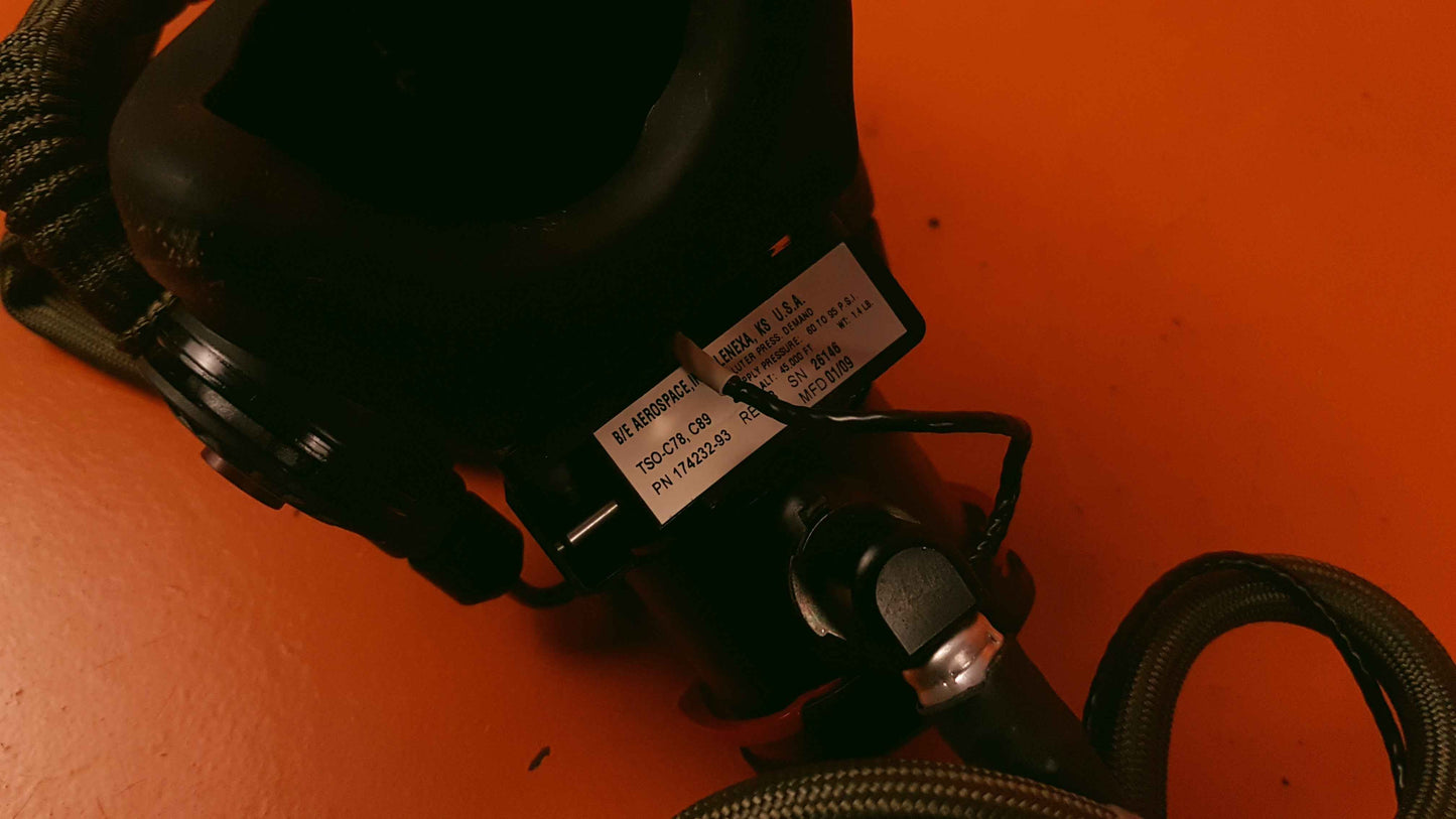 174232-93 B/E Aerospace Oxygen Crew Mask Assembly