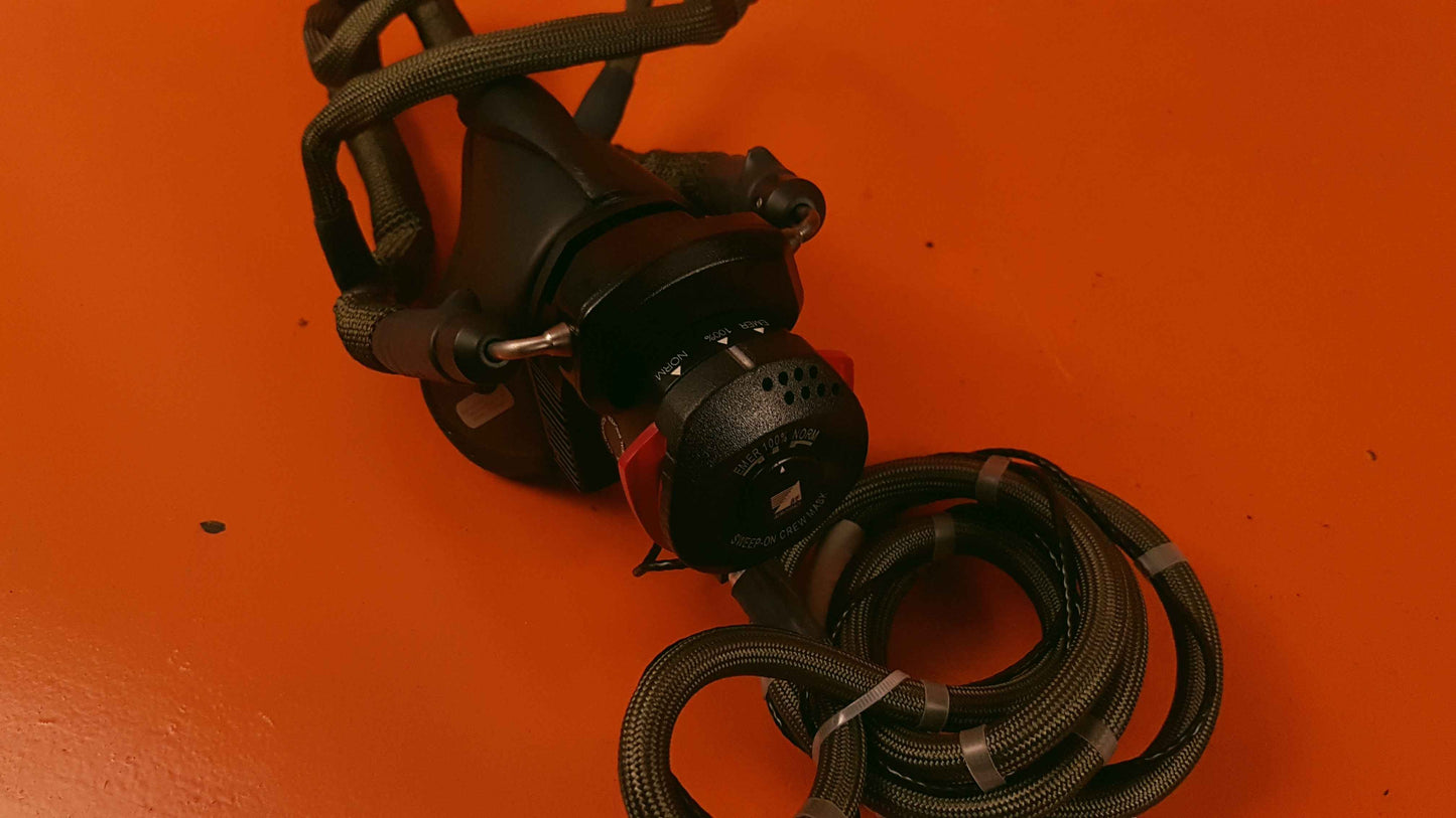 174232-93 B/E Aerospace Oxygen Crew Mask Assembly