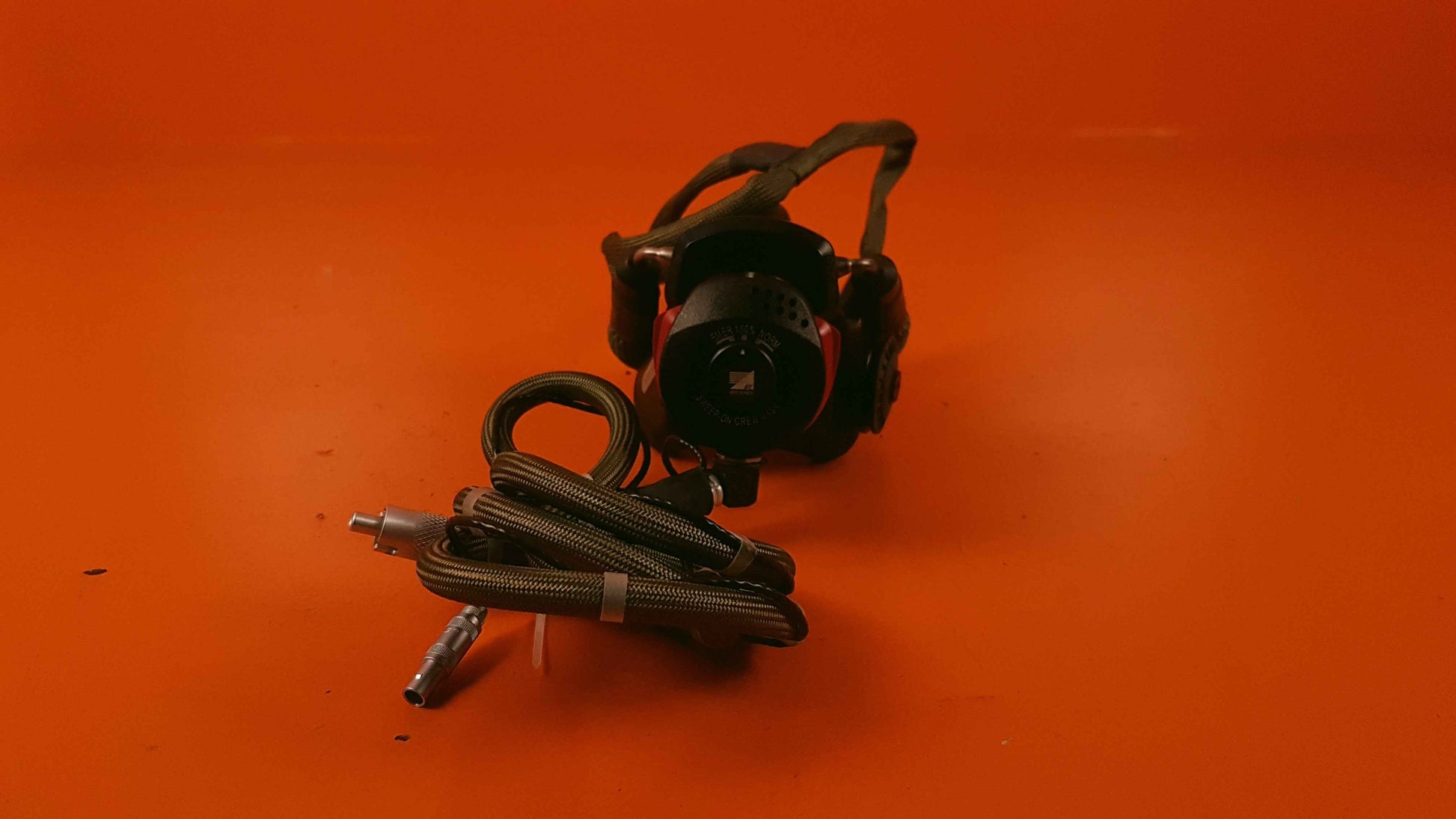 174232-93 B/E Aerospace Oxygen Crew Mask Assembly