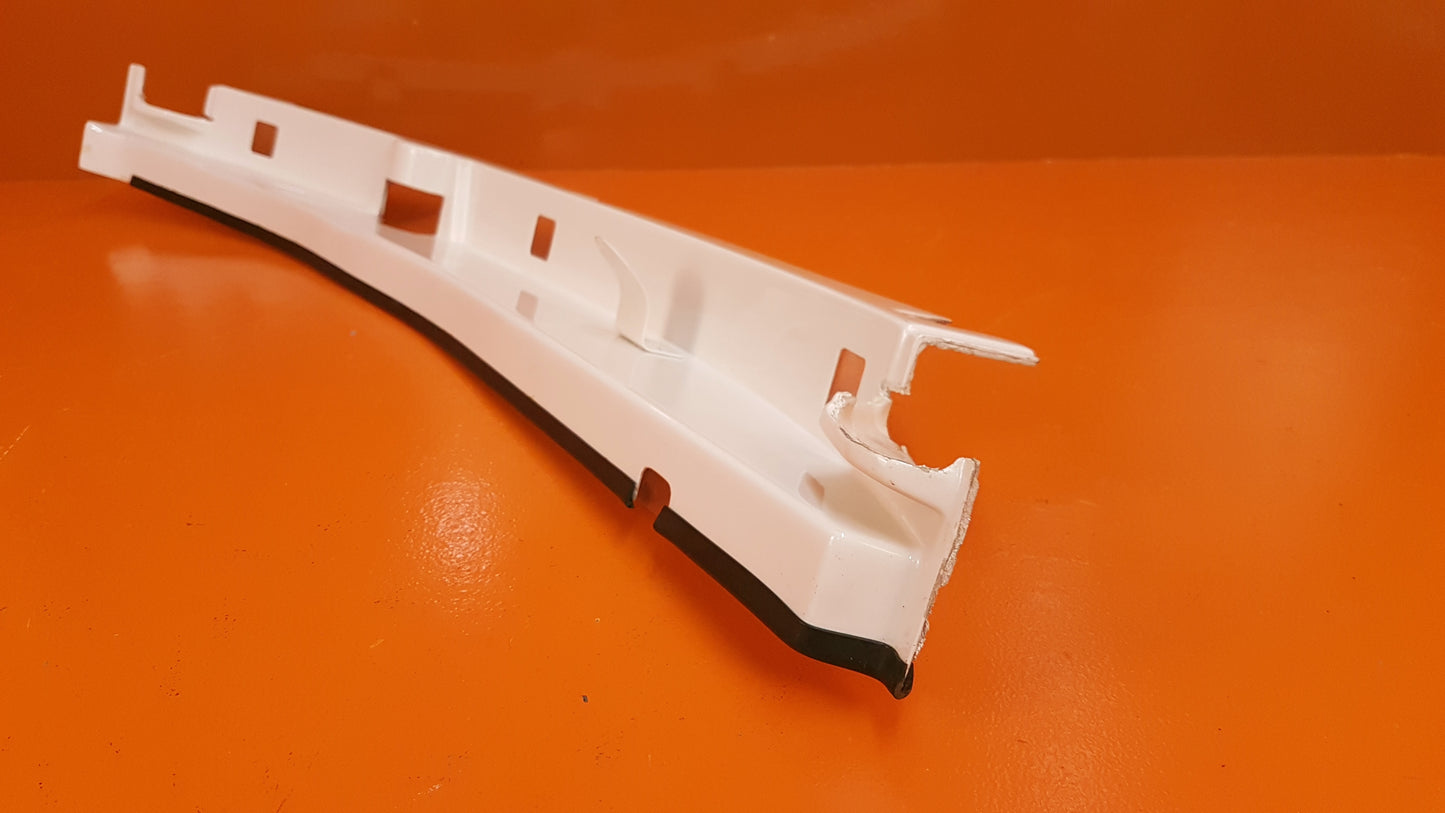 500-31609-4001 Embraer Shroud