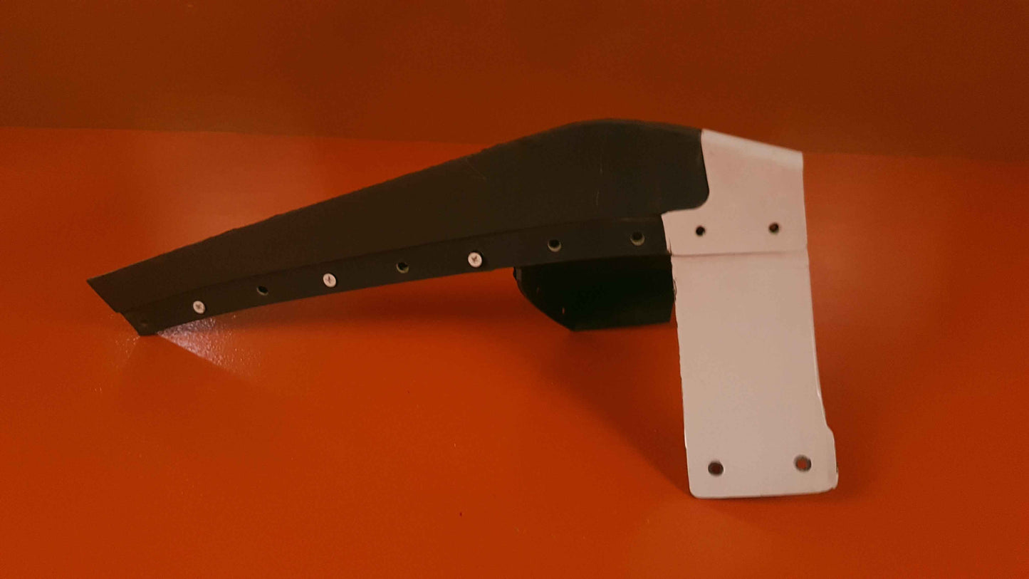 500-27541-401 Embraer Rear Wing Fillet