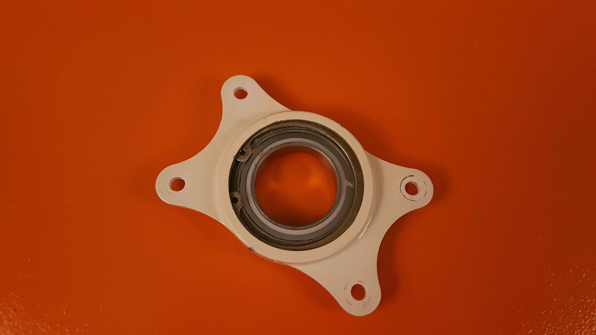 500-19109-001 Embraer Bearing