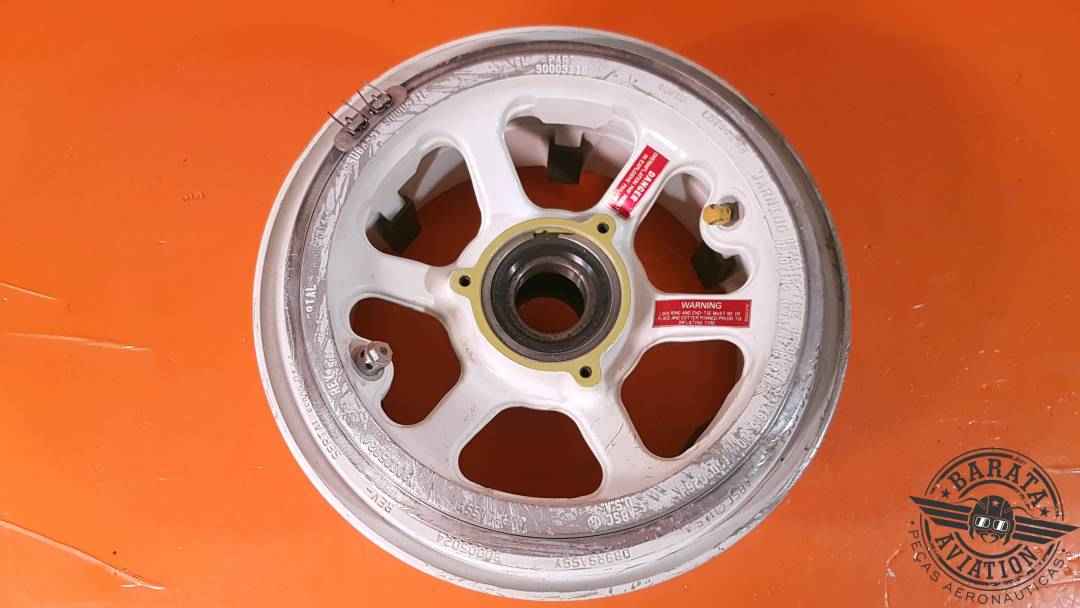 90005024   Phenom 100 Main Wheel Assy