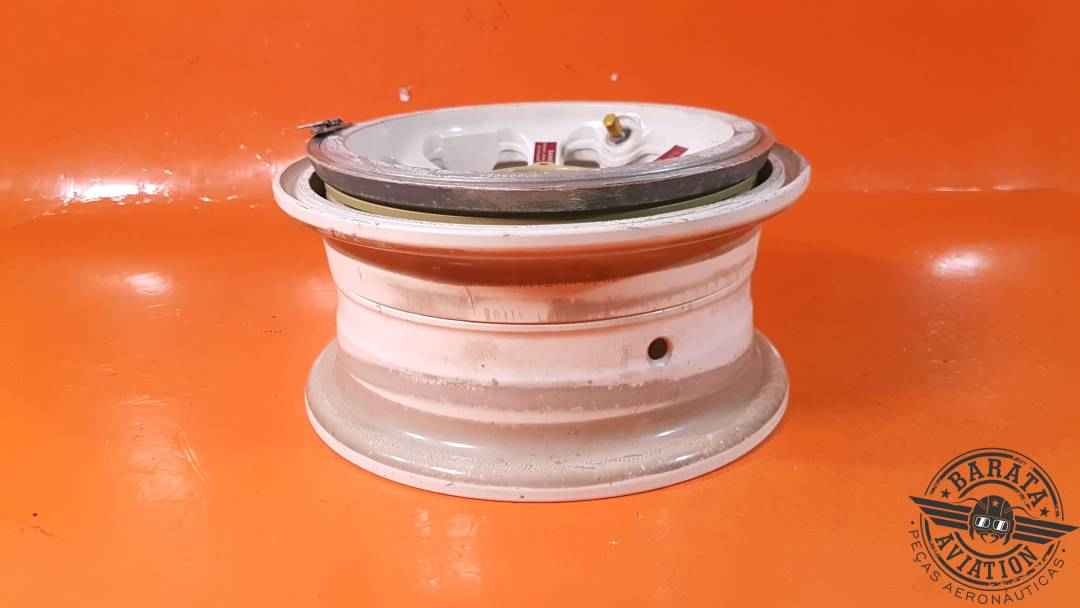 90005024   Phenom 100 Main Wheel Assy