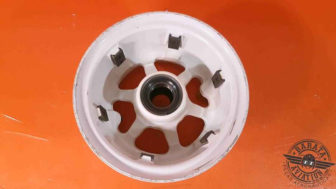 90005024   Phenom 100 Main Wheel Assy