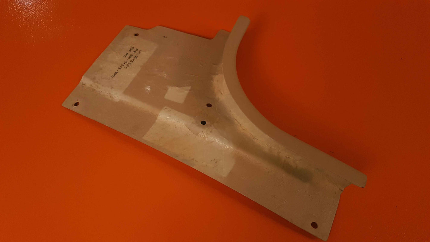 500-31515-4001 Embraer Door Shroud