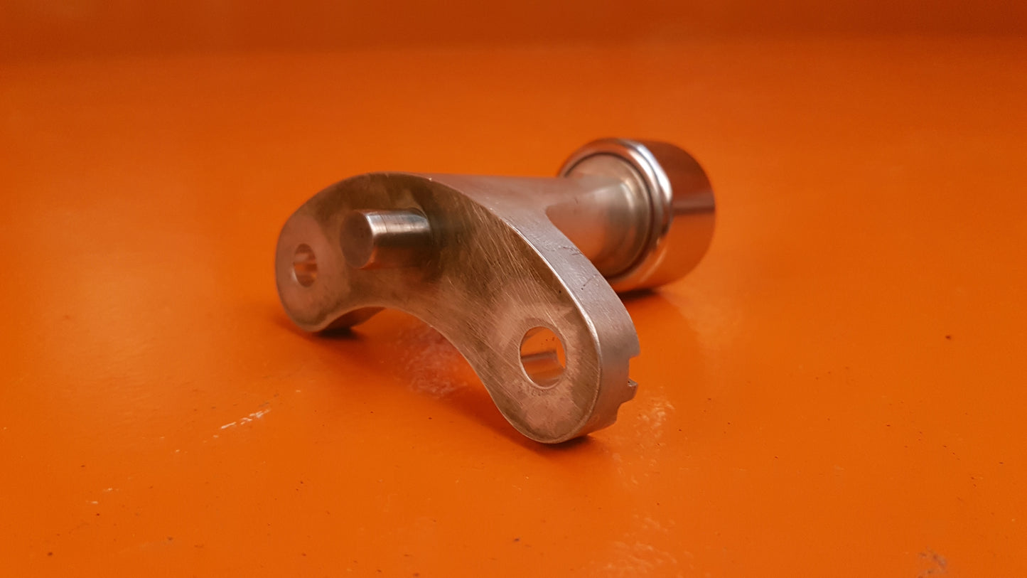 104858-2 Hartzell Propeller Bracket Knob Pitch Change