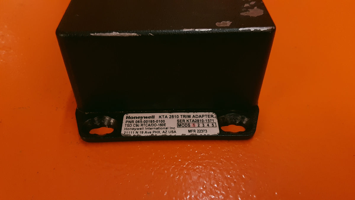 065-00195-0100 Honeywell KTA2810 Trim Adapter