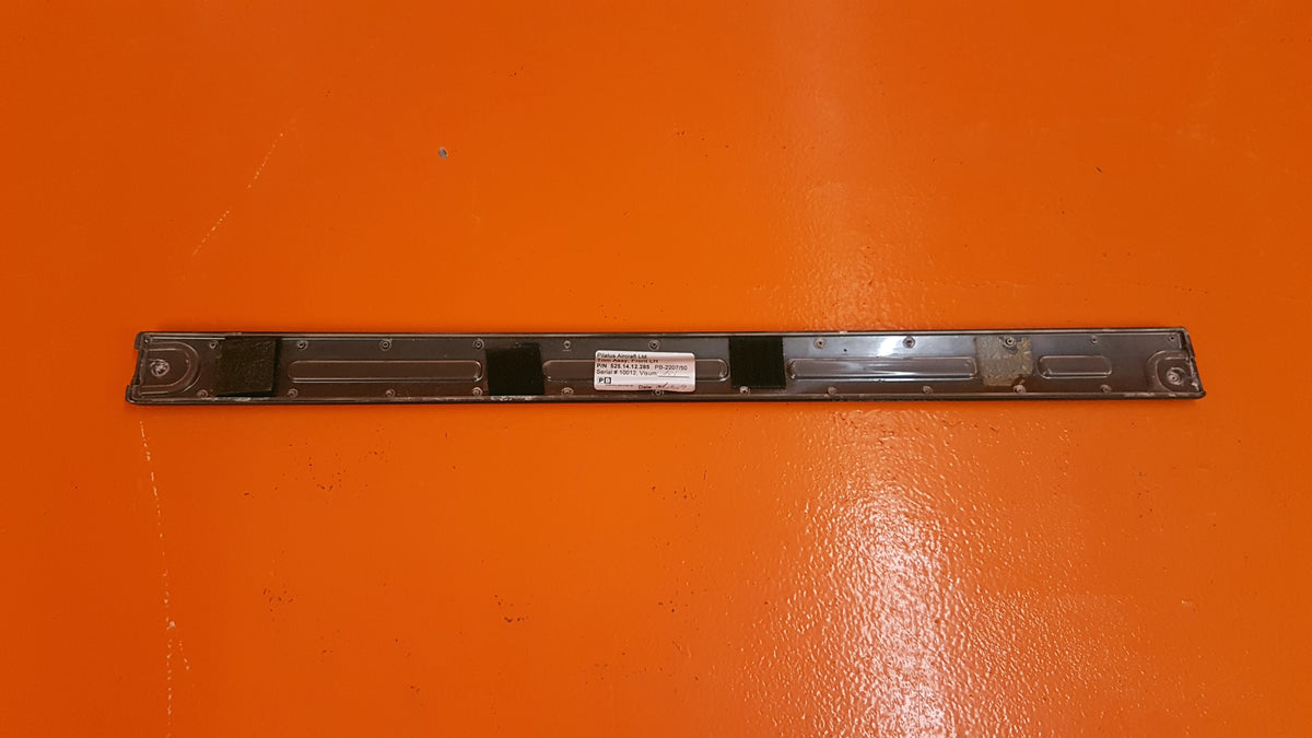 525.14.12.285 Pilatus LH Front Trim Assy
