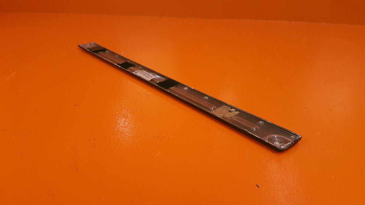525.14.12.285 Pilatus LH Front Trim Assy