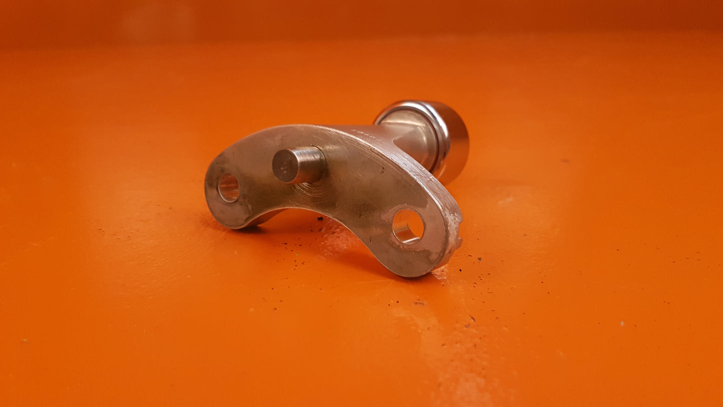 104858-2 Hartzell Propeller Bracket Knob Pitch Change