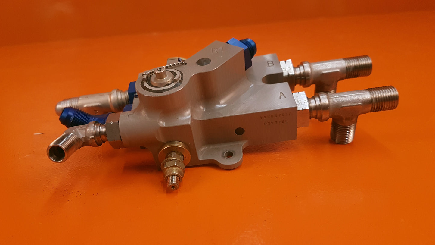 891392 Vickers HD6B9-140-EA1 Hydraulic Service Selector Valve