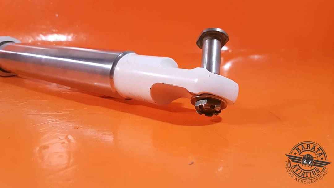 532.10.12.211  Pilatus PC-12 Shock Absorber Assy