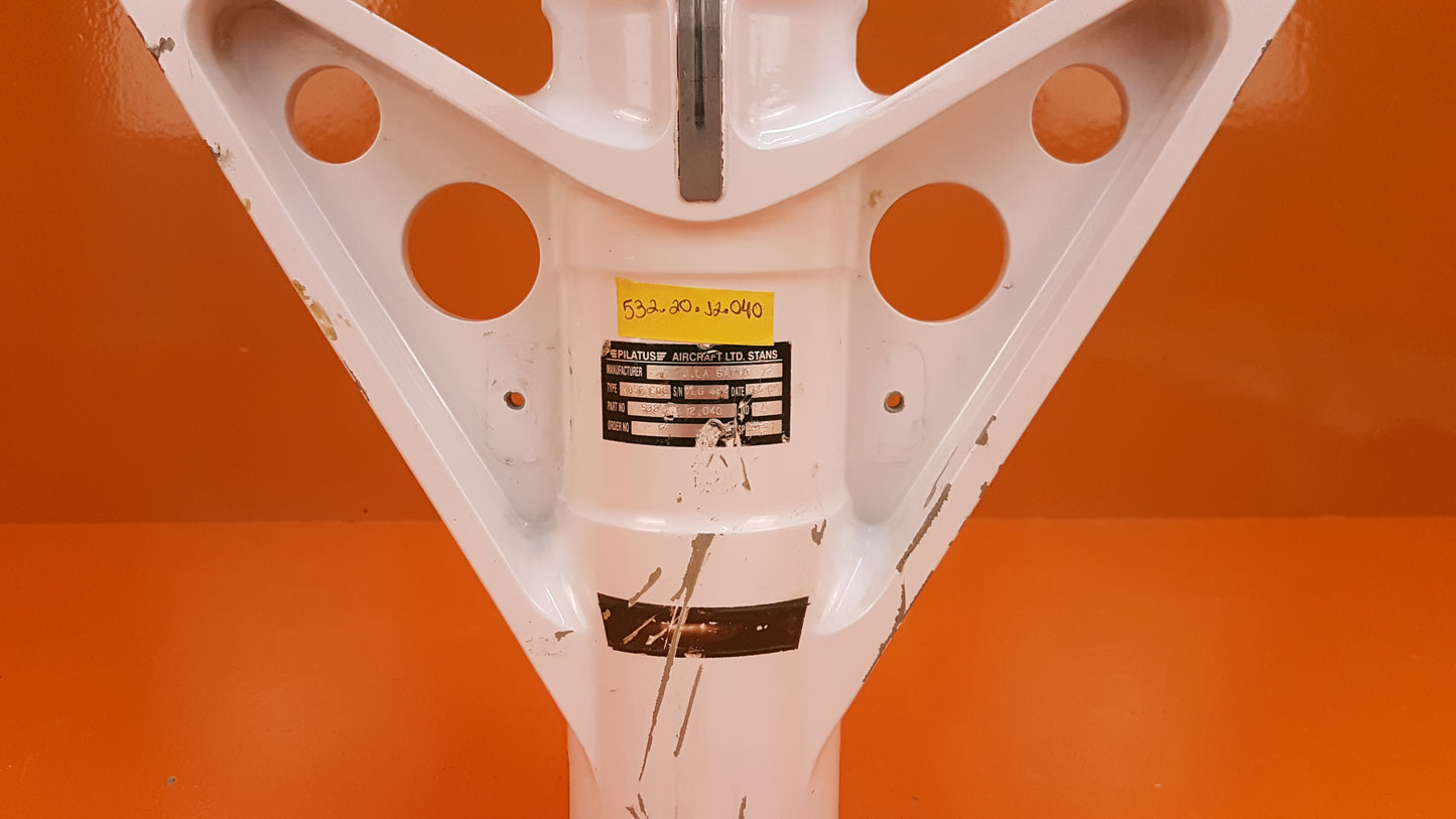 532.20.12.040 Pilatus Trunnion Housing Nose Gear
