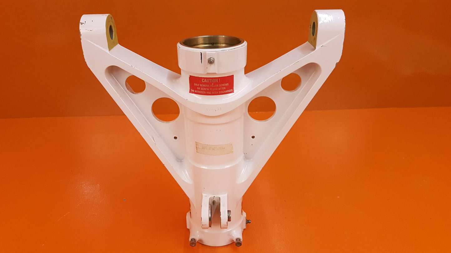 532.20.12.040 Pilatus Trunnion Housing Nose Gear